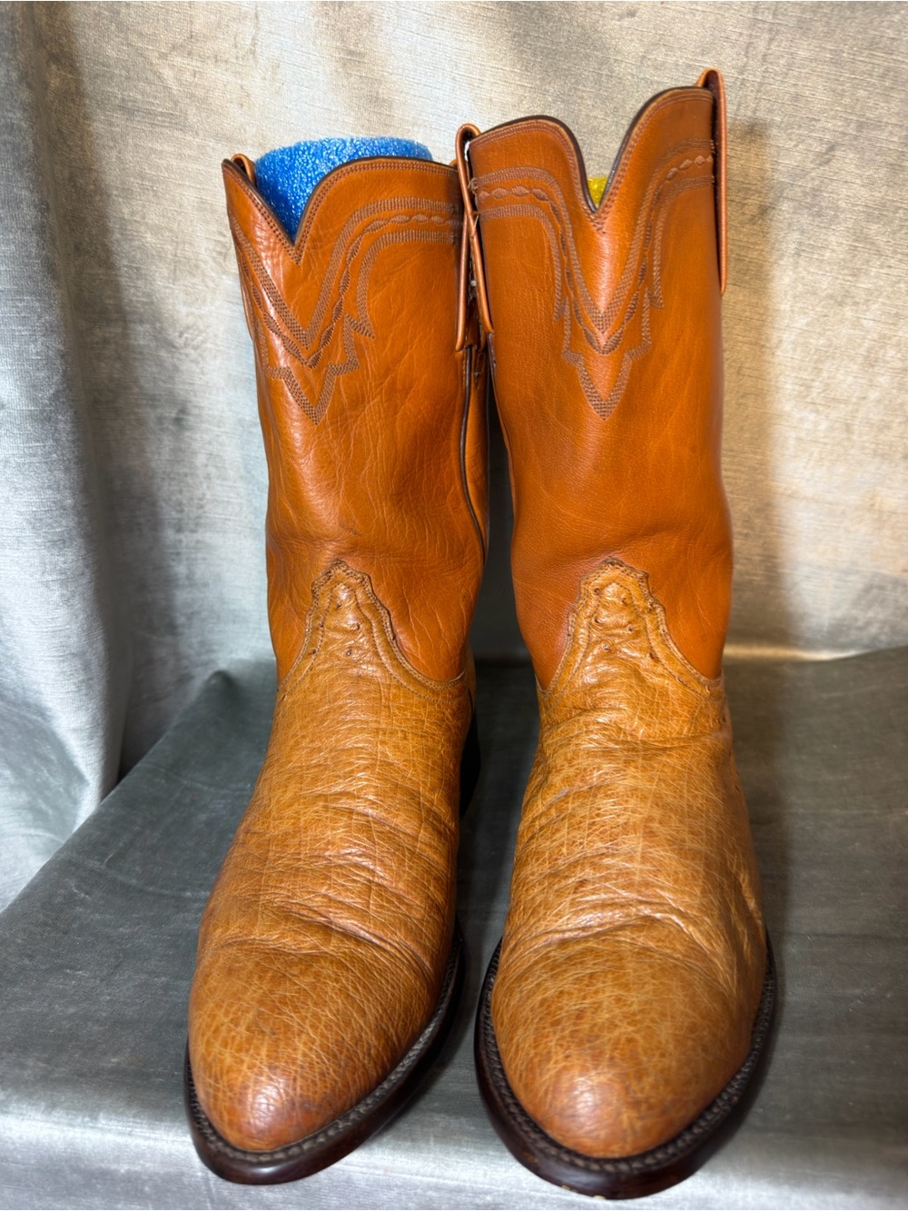 Lucchese 2000 Smooth Ostrich Men's Roper Boots in Cognac. Size 9EE